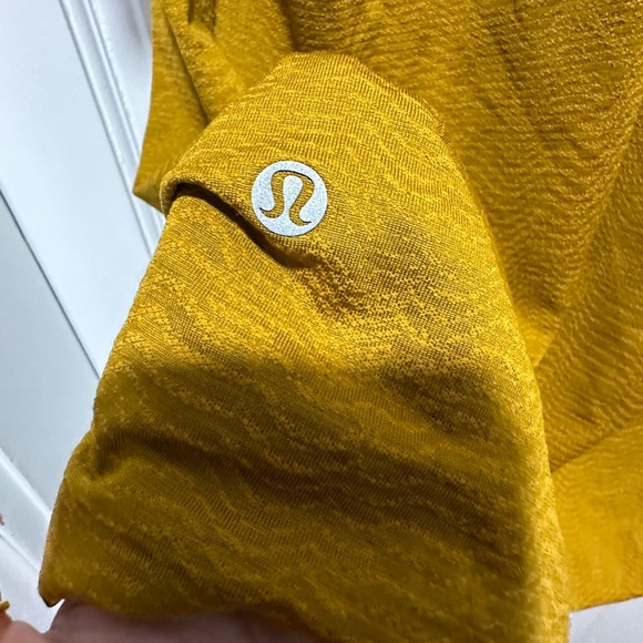 Lululemon Metal Vent Tech Polo 2.0 size XL - Picture 7 of 7